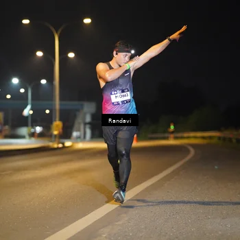 Runner Photo 7771722