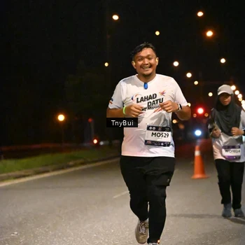 Runner Photo 7771733