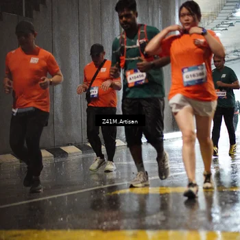 Runner Photo 7771745