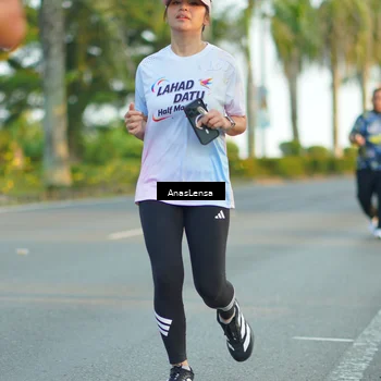 Runner Photo 7771753
