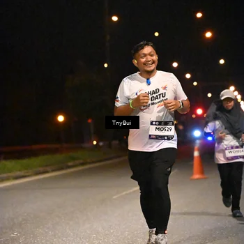 Runner Photo 7771780