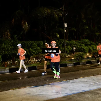 Runner Photo 7771788