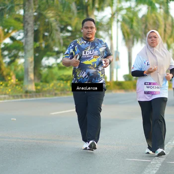 Runner Photo 7771799