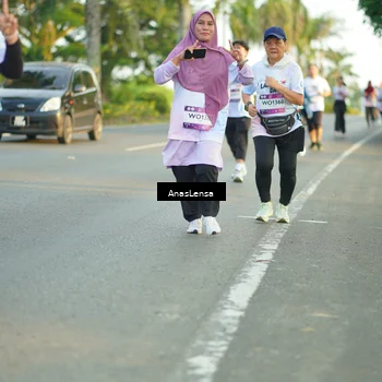 Runner Photo 7771854