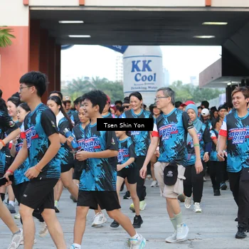 Runner Photo 7771865