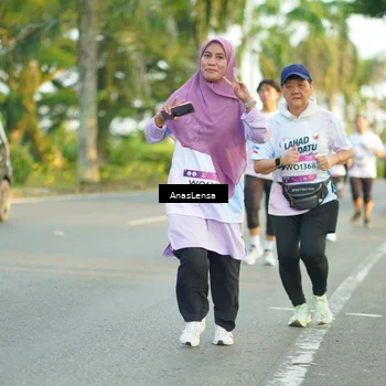 Runner Photo 7771870