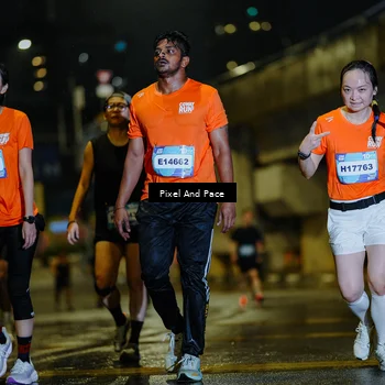 Runner Photo 7771884