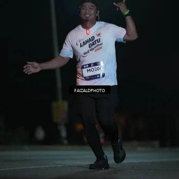 Runner Photo 7771944