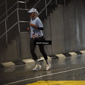 Runner Photo 7771951