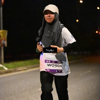 Runner Photo 7771959