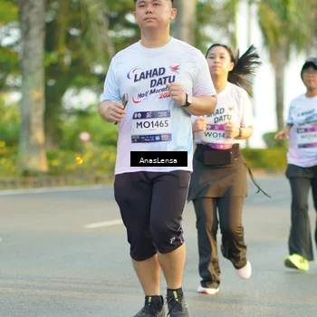 Runner Photo 7771976
