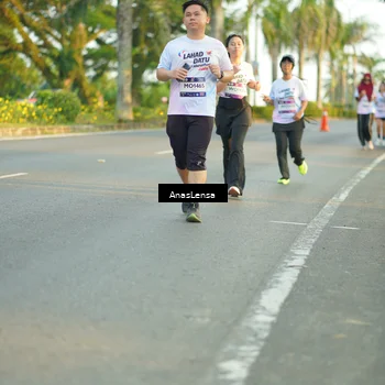 Runner Photo 7771982