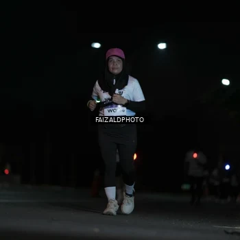 Runner Photo 7771999
