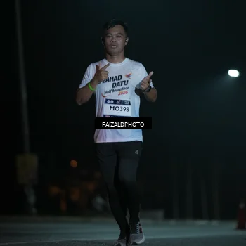 Runner Photo 7772018