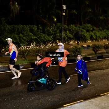 Runner Photo 7772021