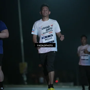 Runner Photo 7772040