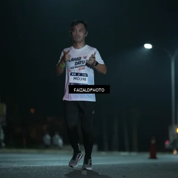 Runner Photo 7772042