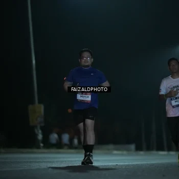 Runner Photo 7772085