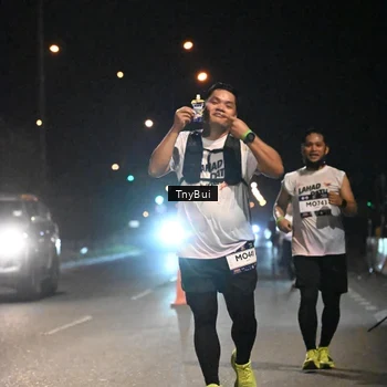 Runner Photo 7772094