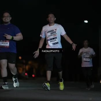 Runner Photo 7772095