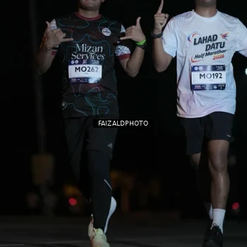 Runner Photo 7772099
