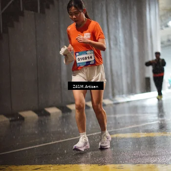 Runner Photo 7772137