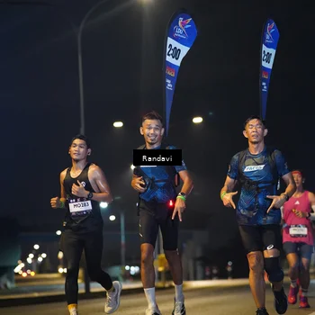 Runner Photo 7772158