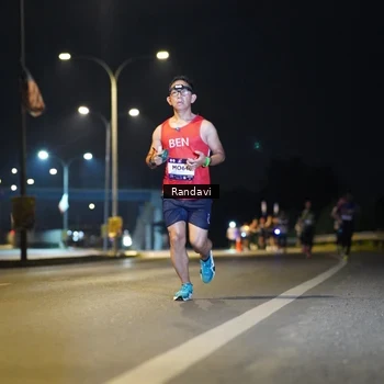 Runner Photo 7772241