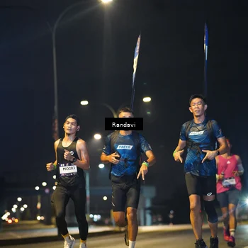 Runner Photo 7772269