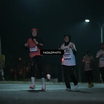 Runner Photo 7772273