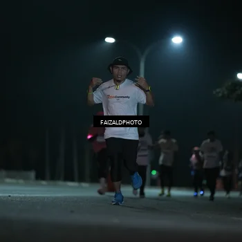 Runner Photo 7772300