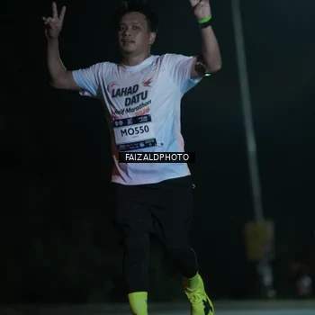 Runner Photo 7772328
