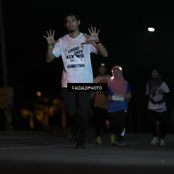 Runner Photo 7772329
