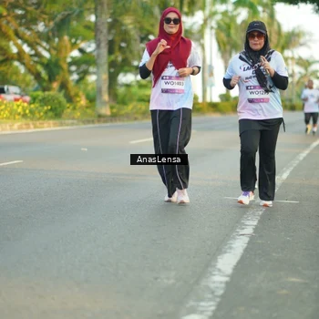 Runner Photo 7772472