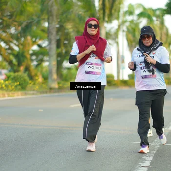 Runner Photo 7772475