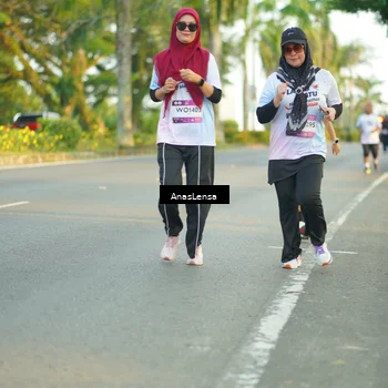 Runner Photo 7772487