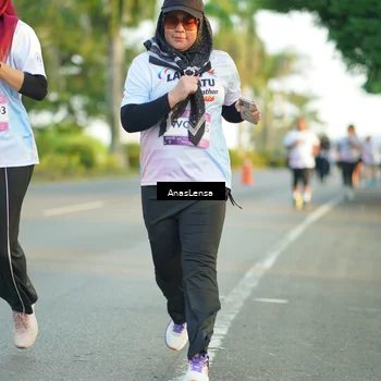 Runner Photo 7772494