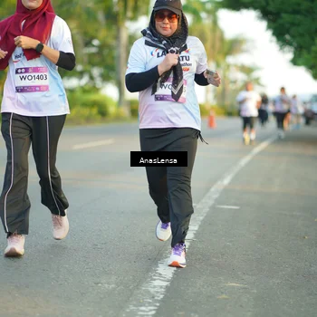 Runner Photo 7772498