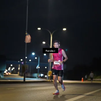 Runner Photo 7772504
