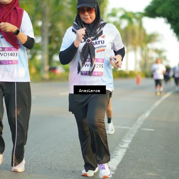 Runner Photo 7772510
