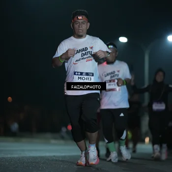 Runner Photo 7772549