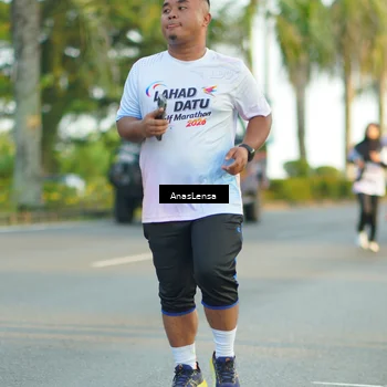 Runner Photo 7772576