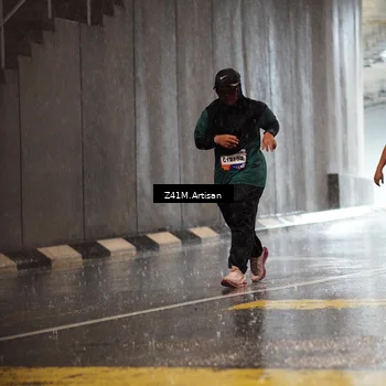Runner Photo 7772604