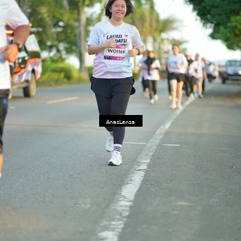 Runner Photo 7772625