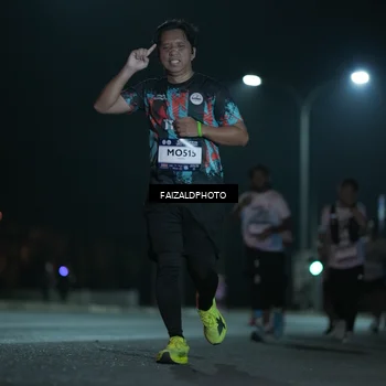 Runner Photo 7772639