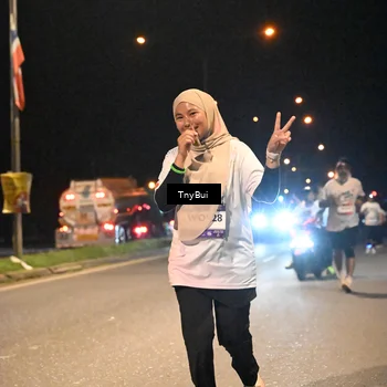 Runner Photo 7772654