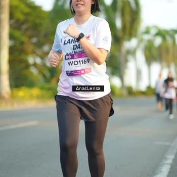 Runner Photo 7772656