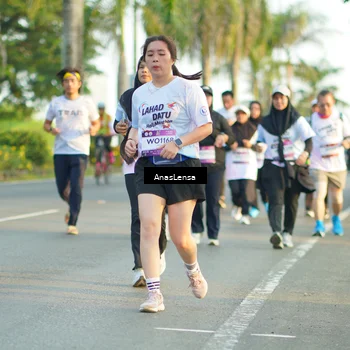 Runner Photo 7772674