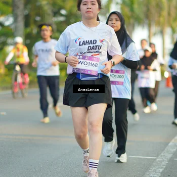 Runner Photo 7772692