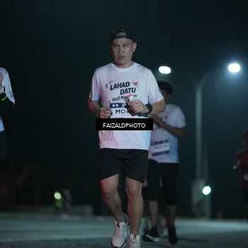 Runner Photo 7772738